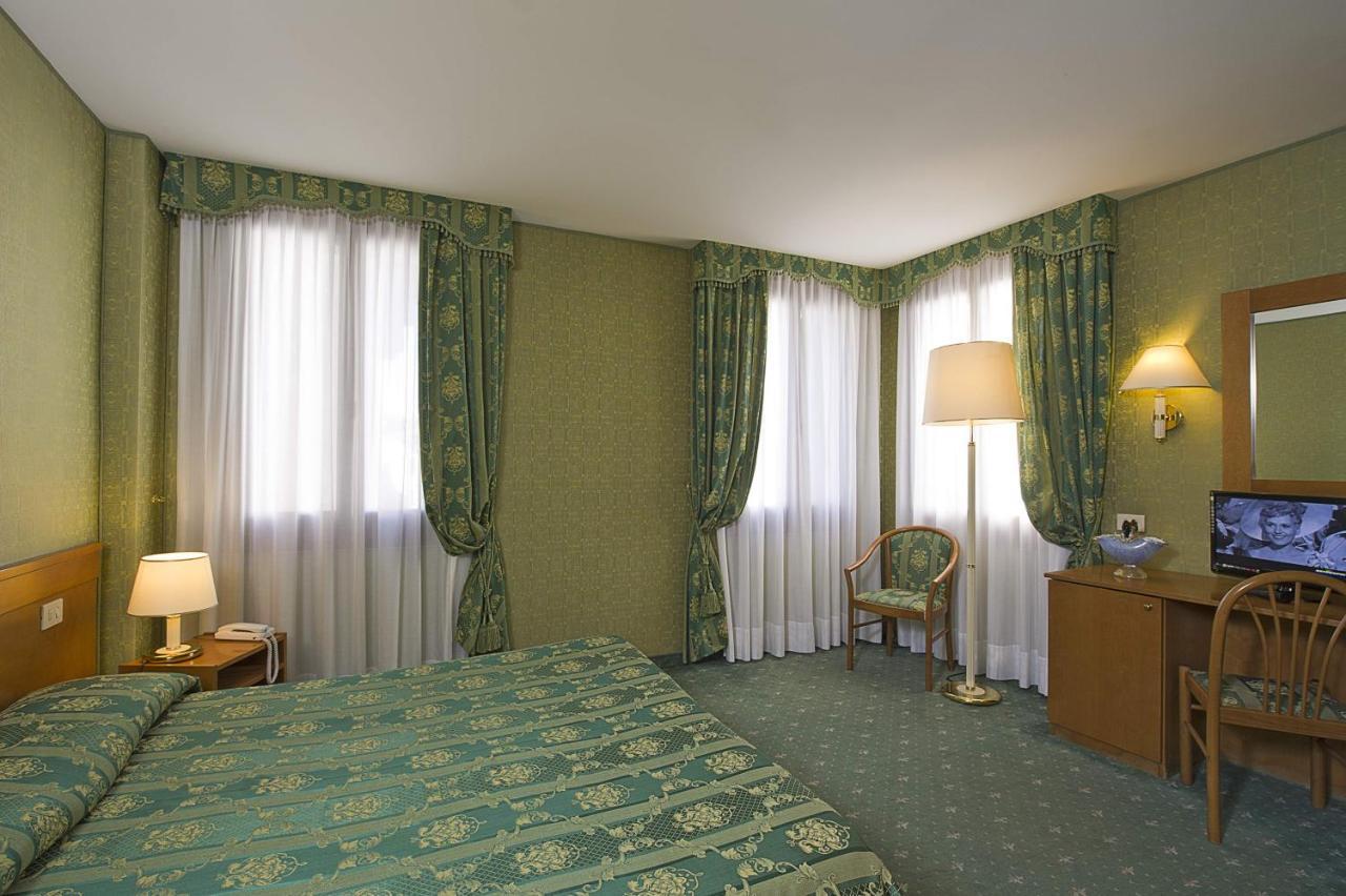 Hotel Nazionale Venetië Buitenkant foto